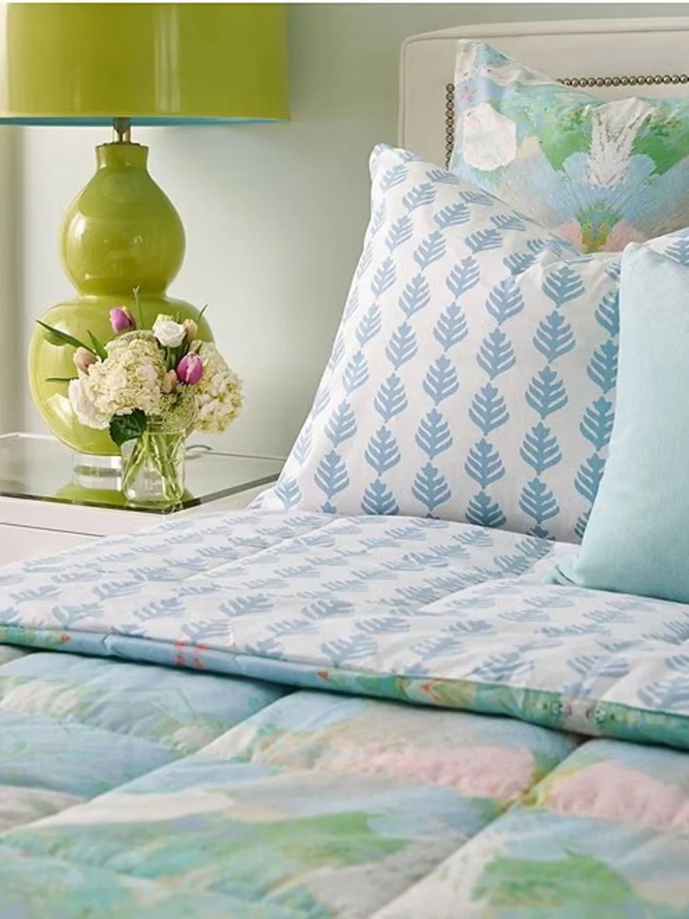 Laura Park Elephant Falls Comforter Set Full/Queen